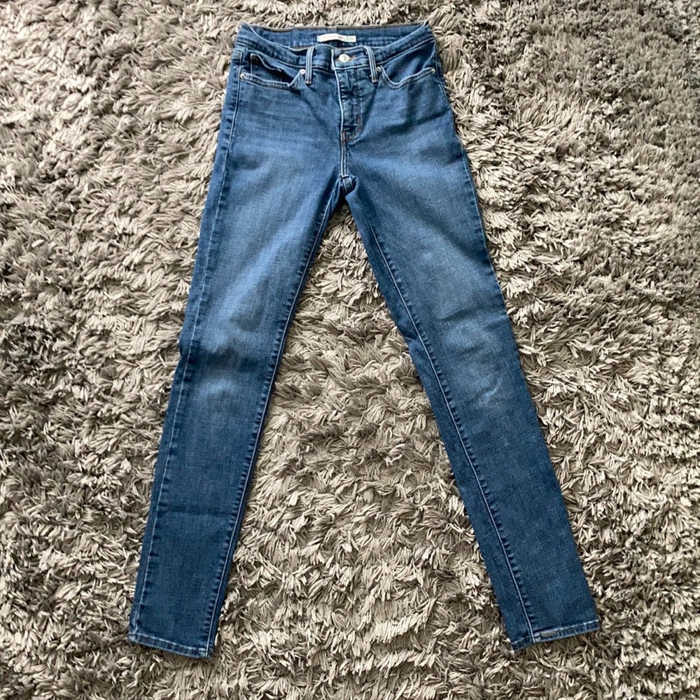 311 Shaping skinny jeans